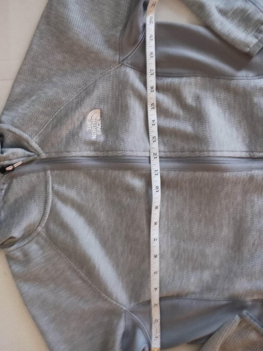 The North Face Gray Hoodie Lightweight Jacket Women’s Size L - Picture 13 of 16